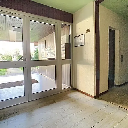 8 - Proche Tram, Bale, Autoroute Bourgfelden