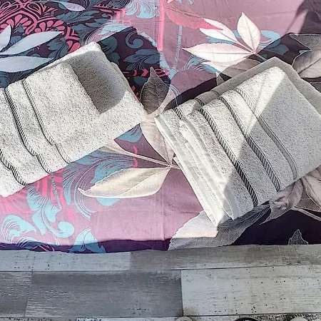 8 - Proche Tram, Bale, Autoroute Apartment *