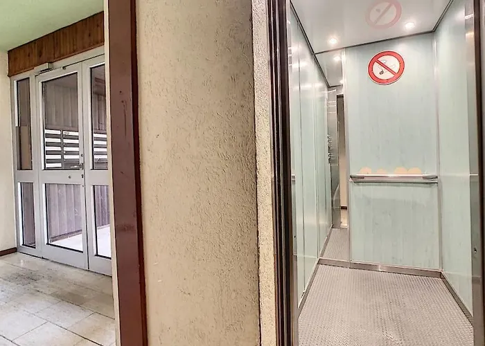 Διαμέρισμα 8 - Proche Tram, Bale, Autoroute